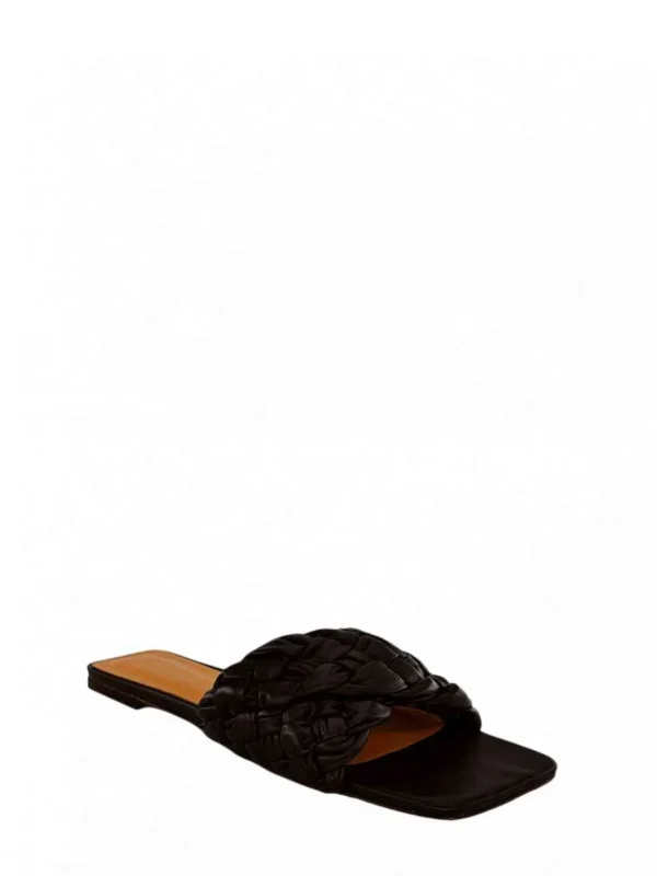 921026 NERO