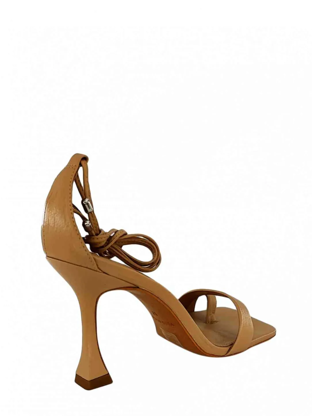 nude_2-1.webp 1161002 NUDE